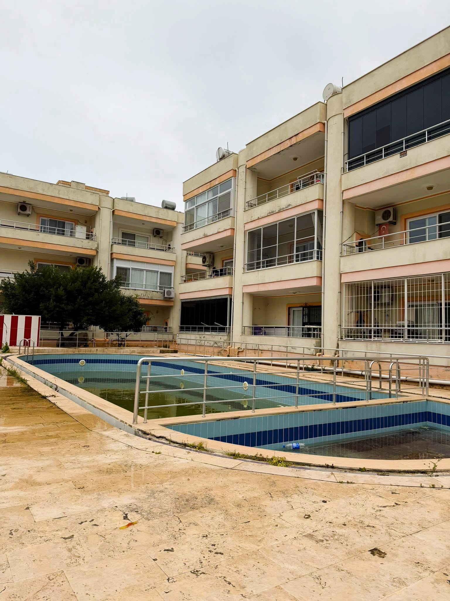 SUSANOGLU EMLAK TAN SATILIK 1+1 EŞYALI DAİRE